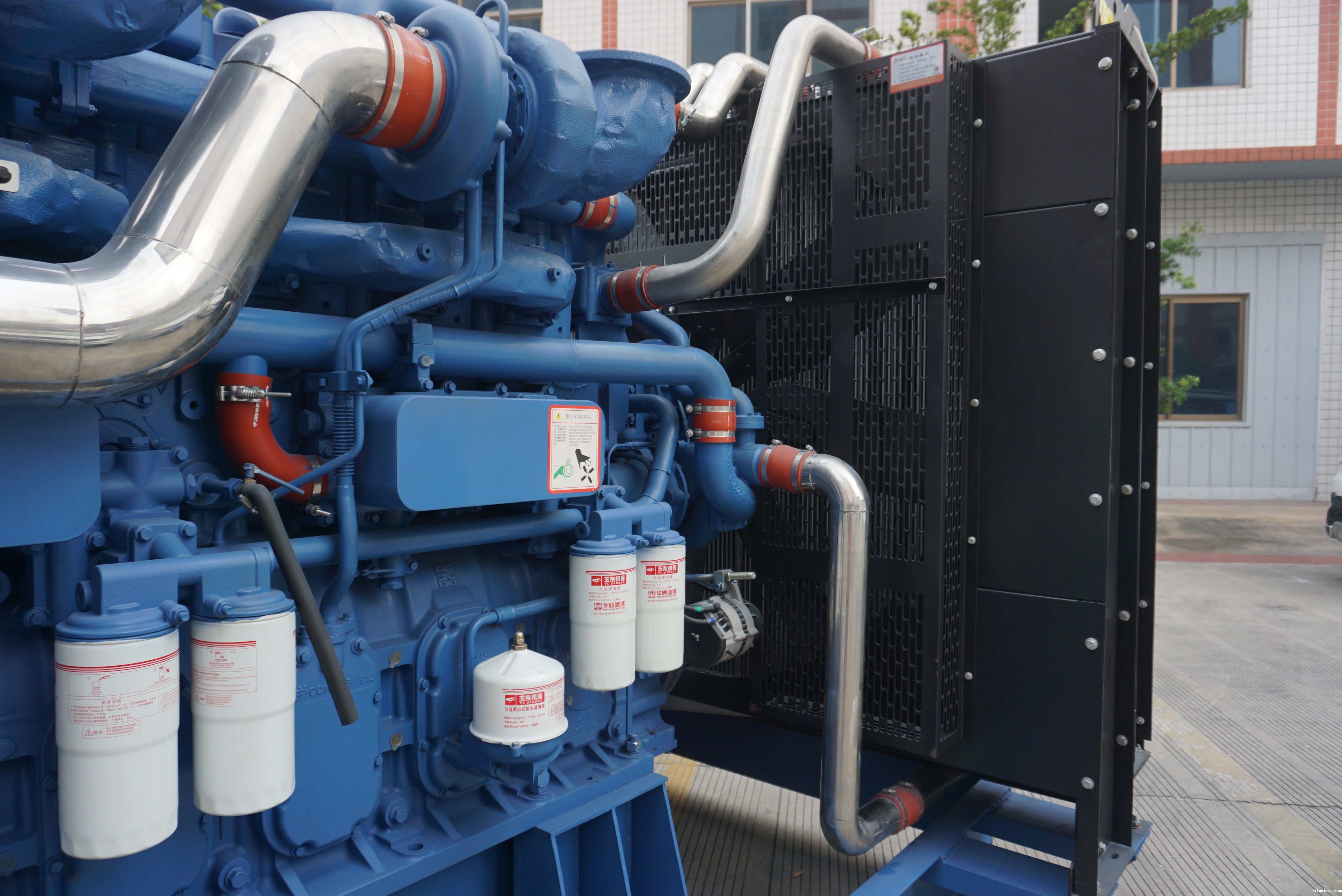 发电机厂家建议根据柴油发电机组曲轴损伤部位和损伤程度采用相应的修复方式