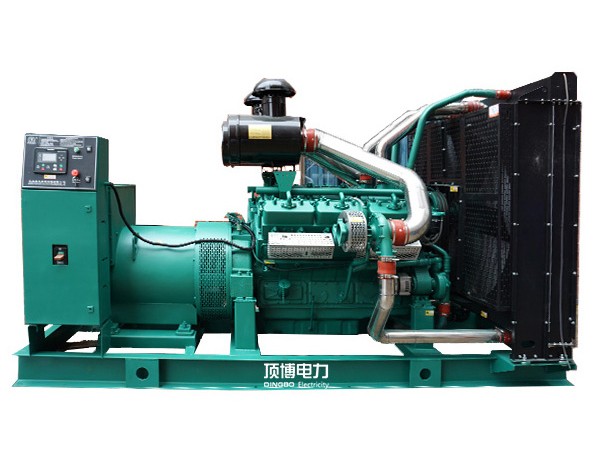 我公司和重庆潜光机电研究所顺利签订一台50KW里卡多发电机组