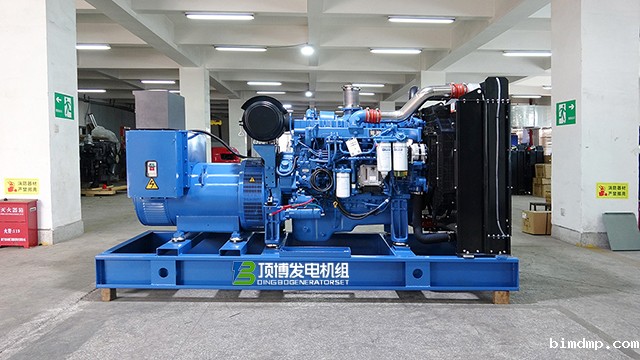引领风电行业的创新合作:郴州湘水天塘山风力发电有限公司引进taptap点点线上300kw柴油发电机组,打造绿色能源新标杆