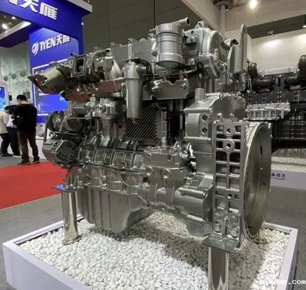 上柴动力携25K、13E、13ET、M等动力产品参加第21届国际内燃机展